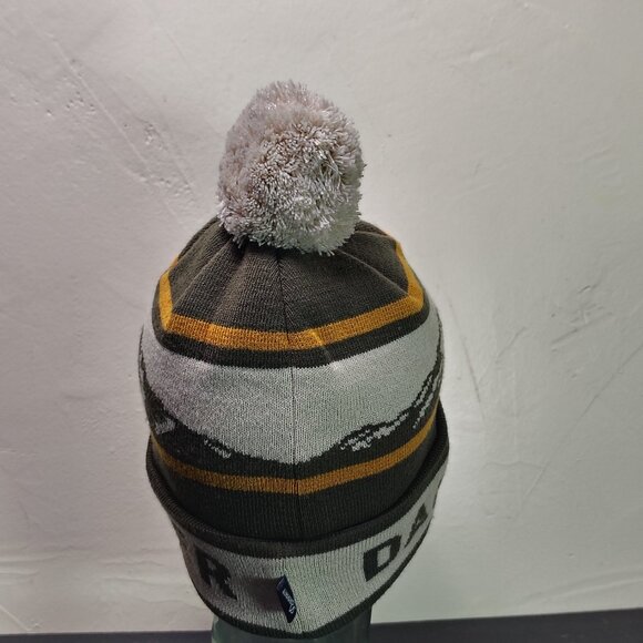 Danner Boots Pom Beanie Hat Green Winter Cuff Knit - Picture 6 of 10